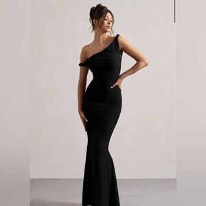 Elegant Black Evening Dress
